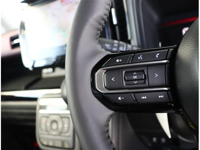 スペーシアカスタム ハイブリッドXSターボ メーカー9型ナビ アップルカープレイ フルセグ マルチユースフラップ 全方位カメラ 両側電動 HUD サーキュレーター ハーフレザーシート ステアヒーター LEDライト 15AW(16枚目)