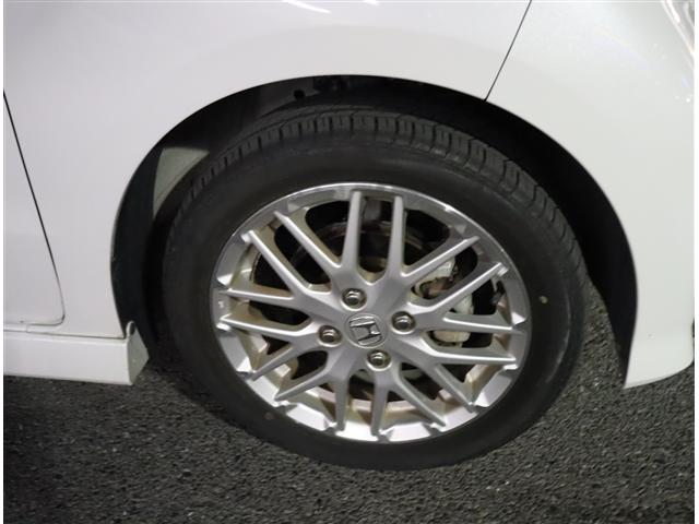 Ｎ－ＢＯＸカスタム Ｌターボ　メモリーナビ　ワンセグ　Ｂカメラ　ＥＴＣ　両側電動スライドドア　１５ＡＷシートヒーター　ＬＥＤライト　ハーフレザーシート　スマートキー　ホンダセンシング　当店下取り車（13枚目）