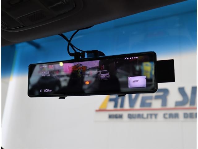 オデッセイ アブソルート 純正HDDナビ DVD再生 Bカメラ ETC ミラレコ 18AW ディスチャージ クルコンキーレス ディスチャージ パドルシフト ハーフレザーシート ウインカーミラー 当店下取り車(16枚目)