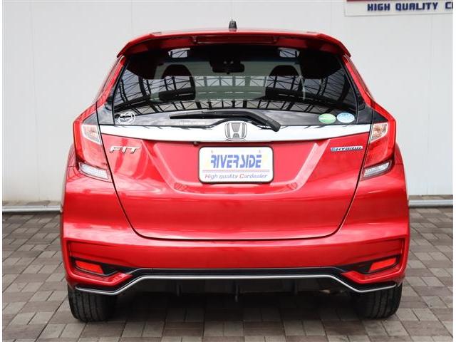 フィットハイブリッド Ｓ　ホンダセンシング　純正メモリーナビ　フルセグ　ブルートゥース　ＥＴＣ　ドラレコ　ＬＥＤライトフォグリアスポ　１６ＡＷ　スマートキー　パドルシフト　ホンダセンシング　レーダークルコン　車線逸脱警告　オートライト（26枚目）