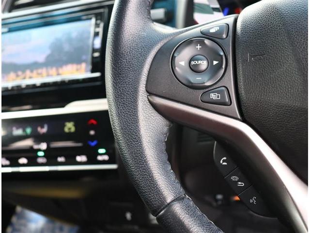 フィットハイブリッド Ｓ　ホンダセンシング　純正メモリーナビ　フルセグ　ブルートゥース　ＥＴＣ　ドラレコ　ＬＥＤライトフォグリアスポ　１６ＡＷ　スマートキー　パドルシフト　ホンダセンシング　レーダークルコン　車線逸脱警告　オートライト（36枚目）