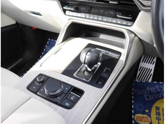 CX-60 XD エクスクルーシブモード サンルーフ OPエアロ カラードフェンダー 20AW 純正12.3型ディスプレイ ETCフルセグ 360度モニター 本革エアーシート ステアヒーター パワーゲート パワーシート アクティブセンスBSM(11枚目)