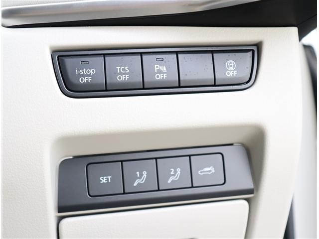 CX-60 XD エクスクルーシブモード サンルーフ OPエアロ カラードフェンダー 20AW 純正12.3型ディスプレイ ETCフルセグ 360度モニター 本革エアーシート ステアヒーター パワーゲート パワーシート アクティブセンスBSM(14枚目)