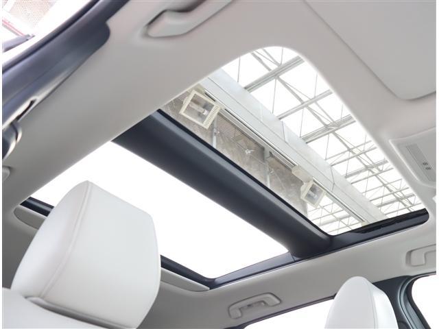 CX-60 XD エクスクルーシブモード サンルーフ OPエアロ カラードフェンダー 20AW 純正12.3型ディスプレイ ETCフルセグ 360度モニター 本革エアーシート ステアヒーター パワーゲート パワーシート アクティブセンスBSM(18枚目)