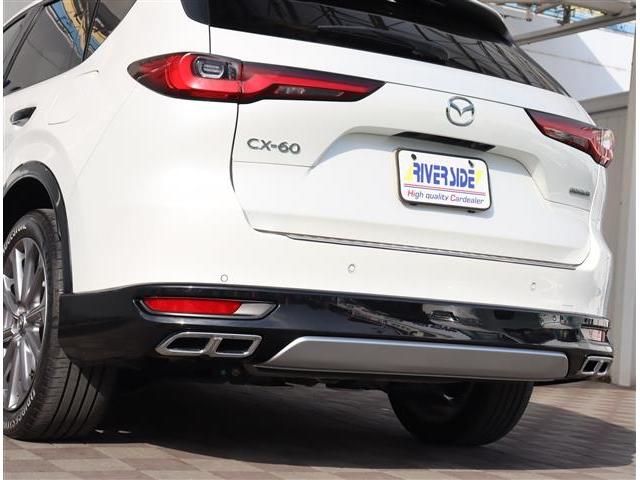 CX-60 XD エクスクルーシブモード サンルーフ OPエアロ カラードフェンダー 20AW 純正12.3型ディスプレイ ETCフルセグ 360度モニター 本革エアーシート ステアヒーター パワーゲート パワーシート アクティブセンスBSM(30枚目)