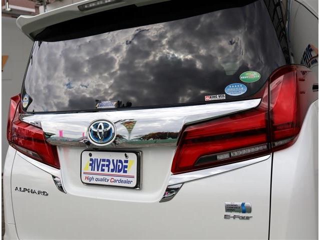 アルファードハイブリッド ＳＲ　Ｃパッケージ　モデリスタエアログリル　マフラー　シグネチャーイルミ　ブリッツ車高調　３眼ＬＥＤ　メーカーＪＢＬツインナビ　ＨＤＭＩ　全方位カメラ　ＥＴＣ　サンルーフ　黒革エアー　デジタルミラー　フットイルミ　両電動（30枚目）