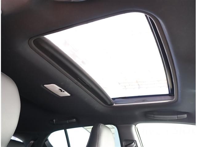 ＣＴ ＣＴ２００ｈ　Ｆスポーツ　サンルーフ　純正１０．３型ナビ　フルセグ　ブルーレイ再生　Ｂカメラ　ＥＴＣ　ドラレコ　革調シートカバー　シートヒーター　パワーシート　ＬＥＤライトフォグ　１７ＡＷ　レクサスセーフティ　クリソナ　後期型（19枚目）