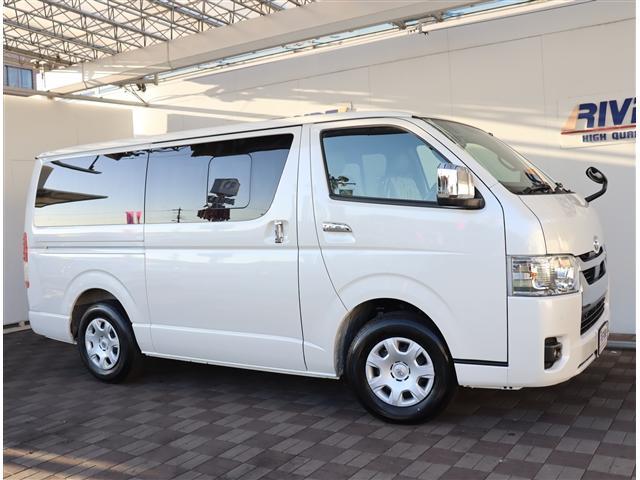 ハイエースバン スーパーＧＬ　ダークプライムＩＩ　ワンオーナー　ディスプレイオーディオ　ブルートゥース　ＥＴＣ　ミラー内蔵Ｂカメラ　スマートキー　ＬＥＤライトフォグ　１００Ｖコンセント　デジタルミラー　ハーフレザー　セーフティセンス　クリソナ（23枚目）