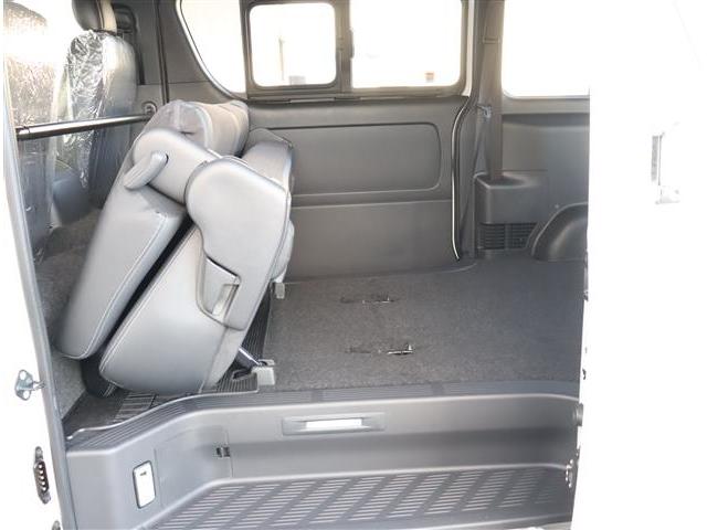 ハイエースバン スーパーＧＬ　ダークプライムＩＩ　ワンオーナー　ディスプレイオーディオ　ブルートゥース　ＥＴＣ　ミラー内蔵Ｂカメラ　スマートキー　ＬＥＤライトフォグ　１００Ｖコンセント　デジタルミラー　ハーフレザー　セーフティセンス　クリソナ（31枚目）