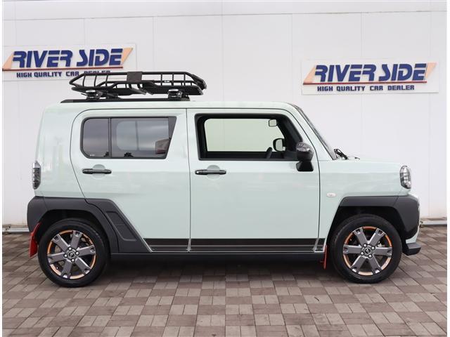 タフト Gターボ ダーククロムベンチャー 9型ディスプレイオーディオ HDMI フルセグ ブルートゥース Bカメラ ETC ルーフキャリア マッドフラップ フードエンブレム 15AW サイドバー サイドデカール 室内イルミ ガラスルーフ(5枚目)