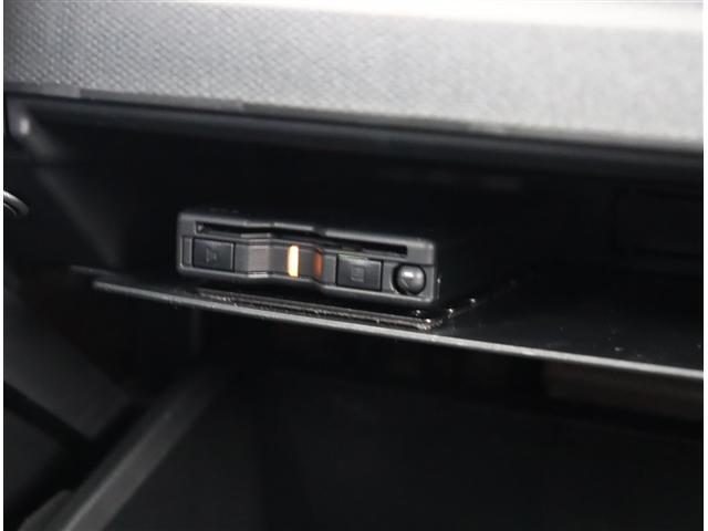 タフト Gターボ ダーククロムベンチャー 9型ディスプレイオーディオ HDMI フルセグ ブルートゥース Bカメラ ETC ルーフキャリア マッドフラップ フードエンブレム 15AW サイドバー サイドデカール 室内イルミ ガラスルーフ(16枚目)