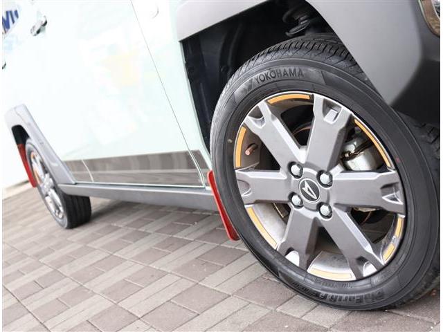 タフト Gターボ ダーククロムベンチャー 9型ディスプレイオーディオ HDMI フルセグ ブルートゥース Bカメラ ETC ルーフキャリア マッドフラップ フードエンブレム 15AW サイドバー サイドデカール 室内イルミ ガラスルーフ(27枚目)