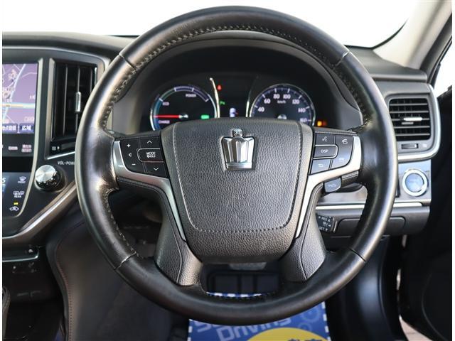 クラウンハイブリッド アスリートＧ　アドバンスパッケージ　黒革エアーシート　純正ＨＤＤナビ　ＢＴ　Ｂカメラ　ＥＴＣ　テレビキット　スパッタリング１８ＡＷ　パワーシート　ステアヒーター　ＨＩＤ　プリクラ　クリソナ　オートハイビーム（13枚目）