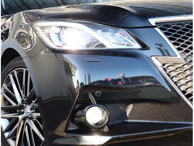 クラウンハイブリッド アスリートＧ　アドバンスパッケージ　黒革エアーシート　純正ＨＤＤナビ　ＢＴ　Ｂカメラ　ＥＴＣ　テレビキット　スパッタリング１８ＡＷ　パワーシート　ステアヒーター　ＨＩＤ　プリクラ　クリソナ　オートハイビーム（18枚目）