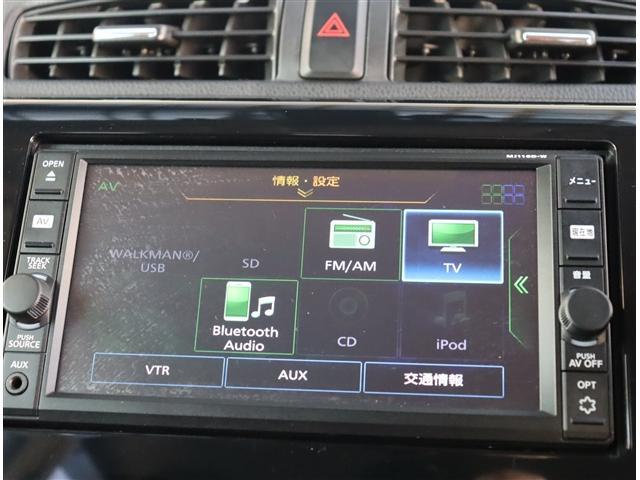 デイズ ハイウェイスター　Ｇターボ　後期型　純正メモリーナビ　フルセグ　アラウンドビューモニター　ＥＴＣ　キセノン　１５ＡＷ　エマージェンシーブレーキ　インテリキー　ウインカーミラー　ステアスイッチ　オートハイビーム　アイストップ（9枚目）