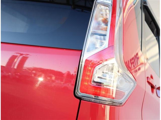 デイズ ハイウェイスター　Ｇターボ　後期型　純正メモリーナビ　フルセグ　アラウンドビューモニター　ＥＴＣ　キセノン　１５ＡＷ　エマージェンシーブレーキ　インテリキー　ウインカーミラー　ステアスイッチ　オートハイビーム　アイストップ（26枚目）