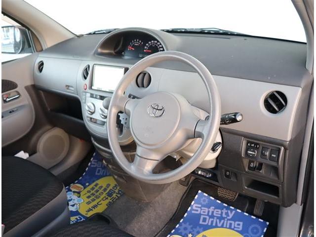 シエンタ Ｘリミテッド　純正エアロ　リアスポイラー　クラリオンナビ　フルセグ　ＤＶＤ再生　ブルートゥース　左パワースライドドア　キーレス　ＥＴＣ　ウインカーミラー　フォグランプ　電格ミラー　当店下取り車（28枚目）