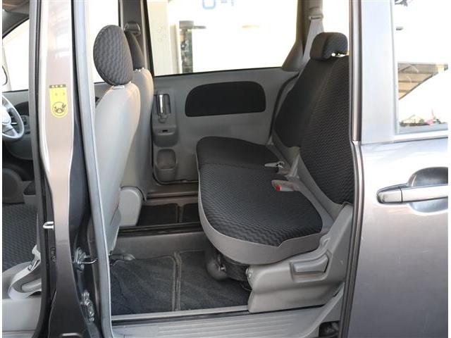 シエンタ Ｘリミテッド　純正エアロ　リアスポイラー　クラリオンナビ　フルセグ　ＤＶＤ再生　ブルートゥース　左パワースライドドア　キーレス　ＥＴＣ　ウインカーミラー　フォグランプ　電格ミラー　当店下取り車（30枚目）