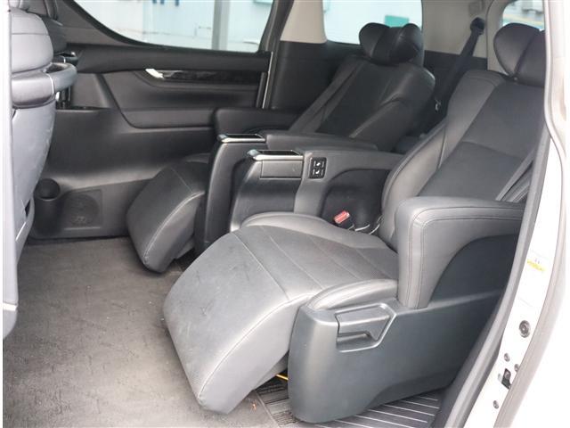 アルファードハイブリッド ＳＲ　Ｃパッケージ　サンルーフ　モデリスタエアロ２０ＡＷマフラー　ＪＢＬツインナビ　全方位カメラ　２．０ＥＴＣ　ドラレコ　テレビキット　黒革エアーシート　１００Ｖ　両側電動　パワーゲート　デジタルミラー　ＴＳＳ　寒冷地（19枚目）