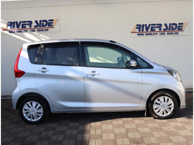 デイズ 　純正メモリーナビ　地デジ　アラウンドビューモニター　ＥＴＣ　インテリキー　オートエアコン　ウインカーミラー　アイドリングストップ（5枚目）