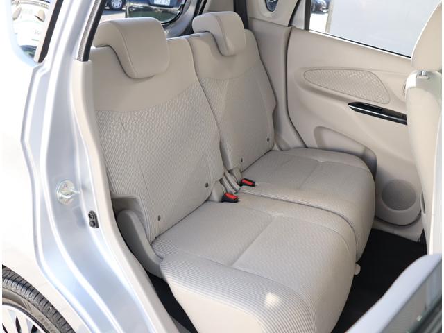 デイズ 　純正メモリーナビ　地デジ　アラウンドビューモニター　ＥＴＣ　インテリキー　オートエアコン　ウインカーミラー　アイドリングストップ（17枚目）