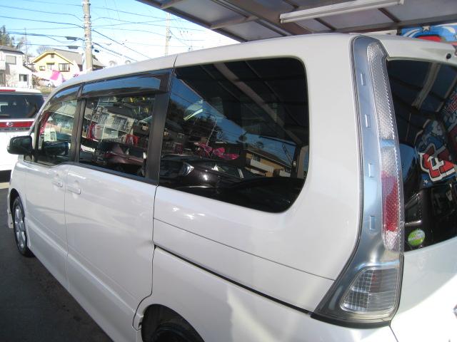 ハイウェイスター Vエアロセレクション 禁煙車 ワンオーナー 64,242km インテリキー2個 プロジェクターキセノン 両側パワスラ 純正HDDナビ Bカメラ ワンセグTV DVD Mサバ ETC ionクリーン 革巻ステア クリアテール(65枚目)