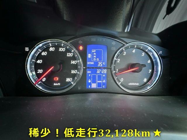 ２５０Ｇ　Ｓパッケージ　３２，１２８ｋｍ　禁煙車　スマートキー２個プッシュスタート黒本革シートヒーター　ＦＲスポイラー　メーカーＨＤＤナビ　Ｂカメラ　ＤＴＶ　Ｍサバ　ＥＴＣ　ＴＥＭＳ　９エアバッグ　１８ＡＷ(10枚目)