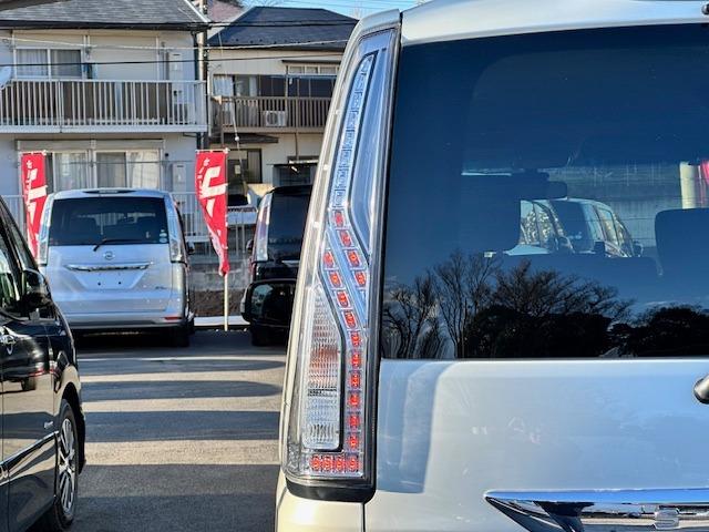 日産 セレナ