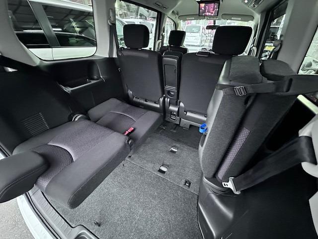 セレナ ハイウェイスター S-ハイブリッド 禁煙ワンオーナー62,724kmインテリキー2個付オートリトラミラー両側パワスラALPINE純正HDDナビBカメラ後席FDモニターDVDDTVBTオーディオETC革巻ステアクルーズコントロール(62枚目)