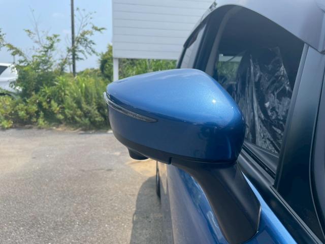 ノート ｅ－パワー　メダリスト　禁煙車　ＥＴＣ　スマートキー　衝突被害軽減ブレーキ　横滑り防止装置　レーンキープアシスト　フロントフォグランプ　シガーソケット　電動格納ミラー　オートエアコン（14枚目）