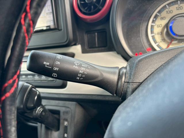 スペーシア ハイブリッドＧ　ワンオーナー　禁煙車　ドライブレコーダー　ＥＴＣ　両側スライドドア　衝突被害軽減ブレーキ　コーナーセンサー　カーナビ　スペアキー　オートエコン　オートライト　電動格納ミラー　横滑り防止機能（31枚目）