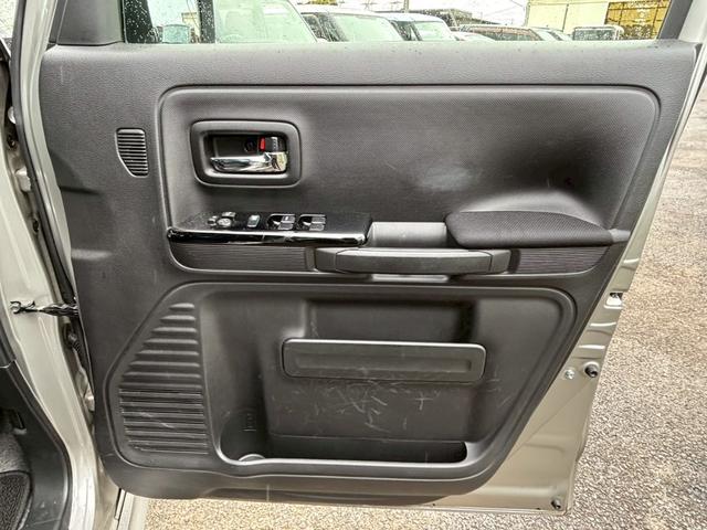 スペーシアカスタム ハイブリッドGS Bluetooth音楽再生 バックカメラ ドライブレコーダー 電動スライドドア ステアリングスイッチ フルセグナビ 衝突被害軽減ブレーキ 運転席シートヒーター クリアランスソナー 禁煙車 ワンオーナー(16枚目)