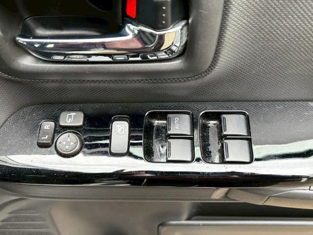 スペーシアカスタム ハイブリッドGS Bluetooth音楽再生 バックカメラ ドライブレコーダー 電動スライドドア ステアリングスイッチ フルセグナビ 衝突被害軽減ブレーキ 運転席シートヒーター クリアランスソナー 禁煙車 ワンオーナー(17枚目)