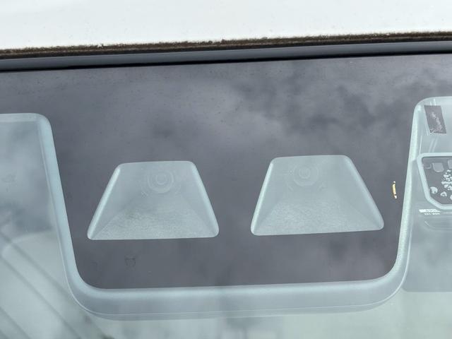 ムーヴキャンバス Xリミテッド SAIII Bluetooth音楽再生 両側スライドドア バックカメラ 衝突被害軽減ブレーキ フルセグナビ 電動格納ミラー オートエアコン ワンオーナー 禁煙車 ドライブレコーダー プッシュスタート(17枚目)