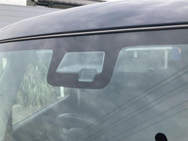 スペーシアカスタム ハイブリッドGS ワンオーナー オートライト 禁煙車 衝突被害軽減ブレーキ コーナーセンサー 横滑り防止機能 オートエアコン 電動格納ミラー プッシュスタート オートライト 電動スライドドア 両側スライドドア(17枚目)