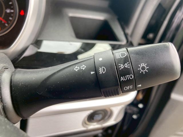 スペーシアカスタム ハイブリッドGS ワンオーナー オートライト 禁煙車 衝突被害軽減ブレーキ コーナーセンサー 横滑り防止機能 オートエアコン 電動格納ミラー プッシュスタート オートライト 電動スライドドア 両側スライドドア(32枚目)