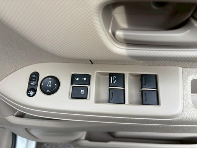 N-BOX G ワンオーナー 禁煙車 ドライブレコーダー 両側スライドドア カーナビ CD再生 プッシュスタート 横滑り防止機能 オートライト 電動格納ミラー シガーソケット パワーウィンドウ スマートキー(21枚目)