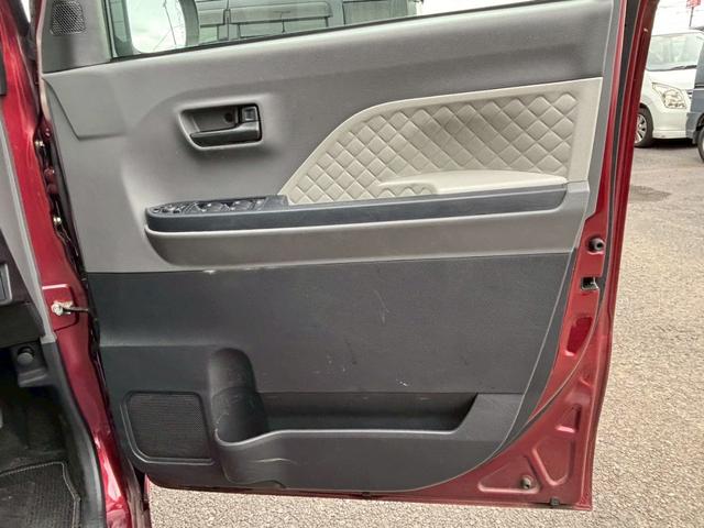 タント X Bluetooth音楽再生 電動スライドドア ドライブレコーダー バックカメラ フルセグナビ 両側スライドドア オートライト ワンオーナー 禁煙車 オートエアコン 電動格納ミラー パワーウィンドウ(17枚目)