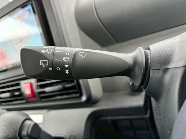 タント X Bluetooth音楽再生 電動スライドドア ドライブレコーダー バックカメラ フルセグナビ 両側スライドドア オートライト ワンオーナー 禁煙車 オートエアコン 電動格納ミラー パワーウィンドウ(22枚目)