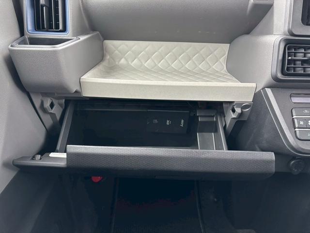 タント X Bluetooth音楽再生 電動スライドドア ドライブレコーダー バックカメラ フルセグナビ 両側スライドドア オートライト ワンオーナー 禁煙車 オートエアコン 電動格納ミラー パワーウィンドウ(44枚目)