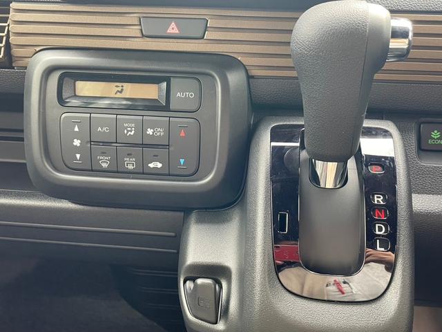 Ｎ－ＶＡＮ＋スタイル ファン・ホンダセンシング　特別仕様車　ＮＡＴＵＲＥ　ＬＥＤヘッドライト　両側手動スライドドア　純正バックカメラ　ステアリングスイッチ　クルーズコントロール　充電用ＵＳＢソケット（46枚目）