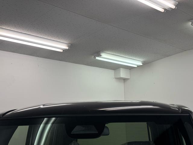 N-BOXジョイ ベースグレード 衝突被害軽減システム 誤発進抑制装置 スマートキー LEDランプ USB電源ソケットタイプC 電動パーキングブレーキ オートブレーキホールド 両側電動スライドドア ピタ駐車ミラー ホイールキャップ(8枚目)