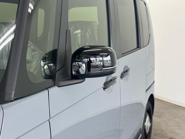 N-BOXジョイ ベースグレード 衝突被害軽減システム 誤発進抑制装置 スマートキー LEDランプ USB電源ソケットタイプC 電動パーキングブレーキ オートブレーキホールド 両側電動スライドドア ピタ駐車ミラー ホイールキャップ(11枚目)