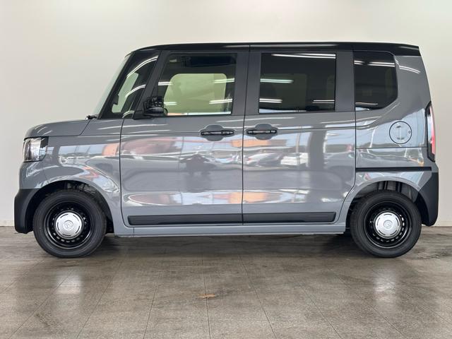 N-BOXジョイ ベースグレード 衝突被害軽減システム 誤発進抑制装置 スマートキー LEDランプ USB電源ソケットタイプC 電動パーキングブレーキ オートブレーキホールド 両側電動スライドドア ピタ駐車ミラー ホイールキャップ(15枚目)