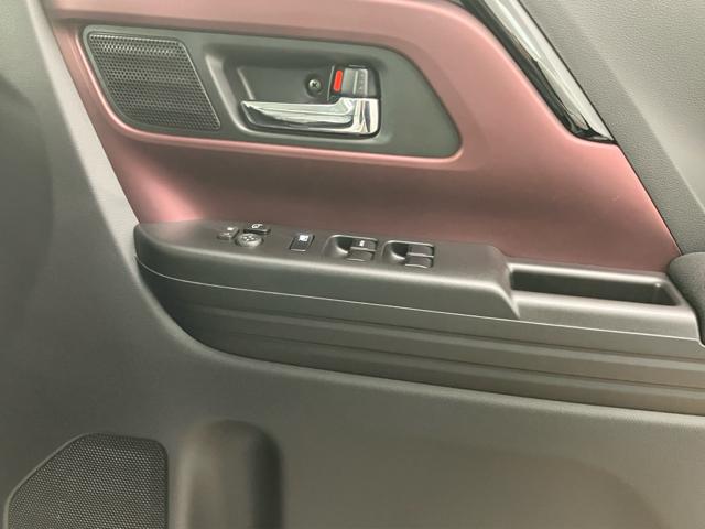 スペーシアカスタム ハイブリッドＸＳ　衝突被害軽減システム　誤発進抑制装置　スマートキー　マイルドハイブリッド　ＬＥＤランプ　ＵＳＢ電源ソケット（タイプＡ・Ｃ：１箇所）両側電動スライドドア　電動パーキングブレーキ運転席助手席シートヒータ（55枚目）