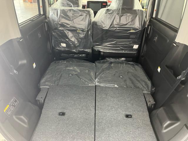 スペーシアカスタム ハイブリッドＸＳ　衝突被害軽減システム　誤発進抑制装置　スマートキー　マイルドハイブリッド　ＬＥＤランプ　ＵＳＢ電源ソケット（タイプＡ・Ｃ：１箇所）両側電動スライドドア　電動パーキングブレーキ運転席助手席シートヒータ（64枚目）