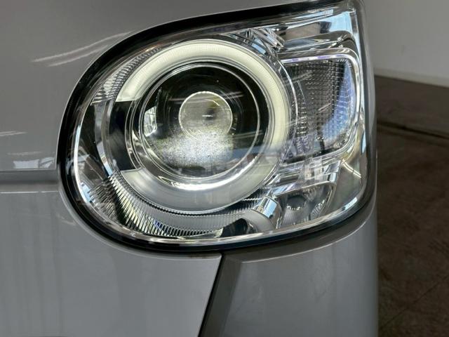 ムーヴキャンバス ストライプスＧ　衝突被害軽減システム　誤発進抑制装置　スマートキー　ＬＥＤランプ　ＬＥＤフォグランプ　オートブレーキホールド　電動パーキングブレーキ　運転席助手席シートヒータ　両側電動スライドドア　ホットカップホルダ（6枚目）