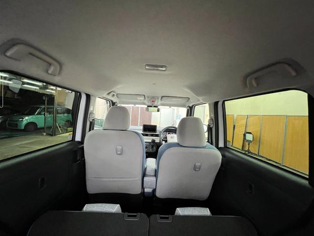 ムーヴキャンバス ストライプスＧ　衝突被害軽減システム　誤発進抑制装置　スマートキー　ＬＥＤランプ　ＬＥＤフォグランプ　オートブレーキホールド　電動パーキングブレーキ　運転席助手席シートヒータ　両側電動スライドドア　ホットカップホルダ（31枚目）