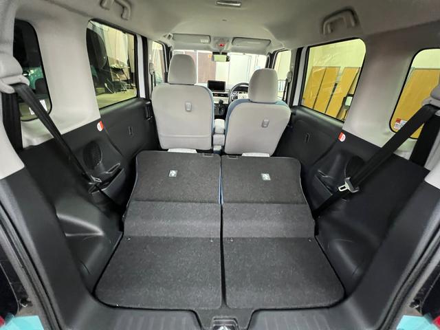 ムーヴキャンバス ストライプスＧ　衝突被害軽減システム　誤発進抑制装置　スマートキー　ＬＥＤランプ　ＬＥＤフォグランプ　オートブレーキホールド　電動パーキングブレーキ　運転席助手席シートヒータ　両側電動スライドドア　ホットカップホルダ（45枚目）