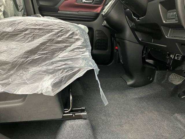 スペーシアカスタム ハイブリッドＧＳ　届出済未使用車　衝突被害軽減システム　スマートキー　マイルドハイブリッド　ＬＥＤランプ　ＵＳＢ電源ソケット（Ｔｙｐｅ－Ａ／Ｃ）　片側電動スライドドア　電動パーキングブレーキ　運転席シートヒーター（65枚目）